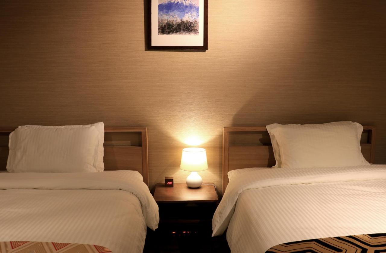 Hotel Traveling Bridge Nijojo 교토 외부 사진