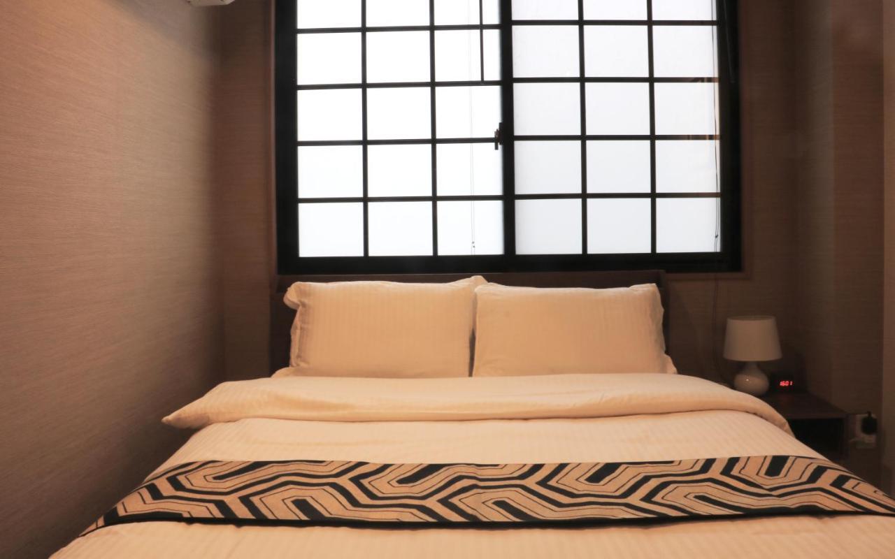 Hotel Traveling Bridge Nijojo 교토 외부 사진
